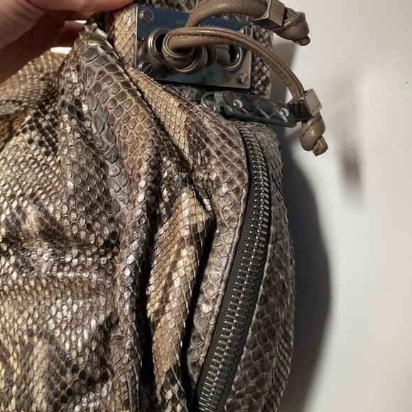 Michael Kors Python Satchel Purse Snakeskin Silver Metallic Large Grey Handbag - Picture 5 of 11